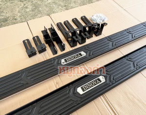 บันไดข้างToyota Innova 2016-2022 ก่อนเปลี่ยนโฉมใหม่  ( มีโลโก้ดำ)  LA  บันไดอินโนว่า  บันไดข้างinnova  สีดำล้วน  อุปกรณ์ครบ