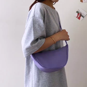 Lightweight Nylon Crossbody Bag for Women Men Stylish Dumpling Sling Bag for Travel and Everyday Use