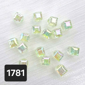 (10 hạt) Hạt vuông nhỏ bề mặt cắt mạ điện màu UV độ trong suốt cao size 8mm nguyên liệu làm vòng tay đồ thủ công.DIY