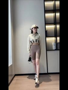 กางเกงทรงปลาฉลามไซส์ใหญ่ห้าจุดแบบไม่มีเส้นอายสำหรับผู้หญิงกางเกงขาสั้นโยคะตัวในสำหรับใส่ด้านนอกสำหรับฤดูร้อนทรงบางเก็บหน้าท้องและสะโพก