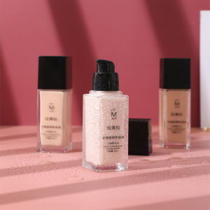 Matte Poreless Liquid Foundation: Brighten Complexion & Cover Dark Spots