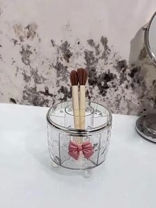 Hộp Đựng Cọ Trang Điểm Nắp Trong Chống Bụi Kệ Xoay Đựng Mỹ Phẩm Để Bàn Phong Cách Nhật Dễ Thương