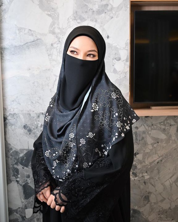camila instant hijab naelofar