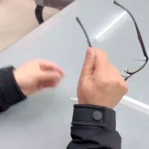 แว่นตาป้องกันการถอดวงเล็บ ผู้ถือแว่นตา สําหรับแว่นตายืดหยุ่นจับ แว่นตาขาหูแขน