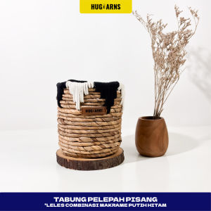 HUGeARNS - Tabung Pelepah Pisang Leles Combinasi Makrame Putih Hitam / Vas Bunga Pelepah Pisang / Cover Pot Kombinasi Anyaman / Cover Vas Bunga Hias Cover Pot Bunga Anyaman / Cover Pot Anyaman Natural Rapiah Ramah Lingkungan / Anyaman Pelepah Makrame