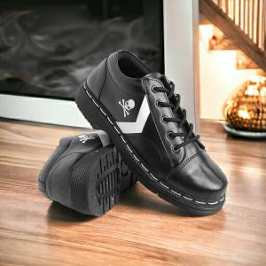 Renewofficial - Sepatu Boots Pria Portee Goods Derby Boots