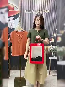 QIAOXIZI Loose & Concealing Slimming V-Neck Short Sleeve T-Shirt