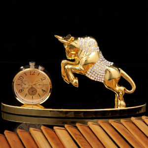 Tượng Trâu Vàng Phong Thủy Để Xe Ô Tô Trang Trí Taplo Ô Tô - Biểu Tượng May Mắn Tài Lộc