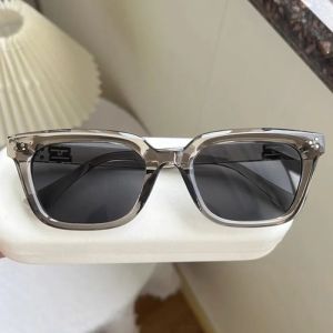 VIVOLILV 【ส่วนลด 50%】 👓🕶 แว่นตากันแดดสตรีที่แฟชั่นแว่นตากันแดดดำรีโทรแว่นตากันแสงสีน้ำเงินและแว่นตากันยูวีแว่นตายูนิเซ็กส์