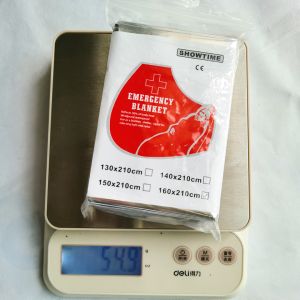 Outdoor Portable Emergency Blanket 210 * 160cm Multifunctional First Aid Insulation Blanket Survival Blanket Field Safe Travel Essential