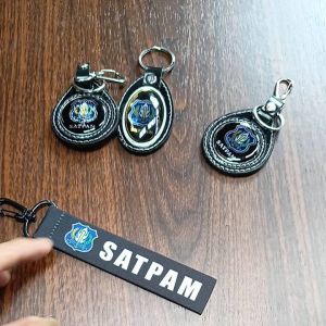GANTUNGAN KUNCI SATPAM