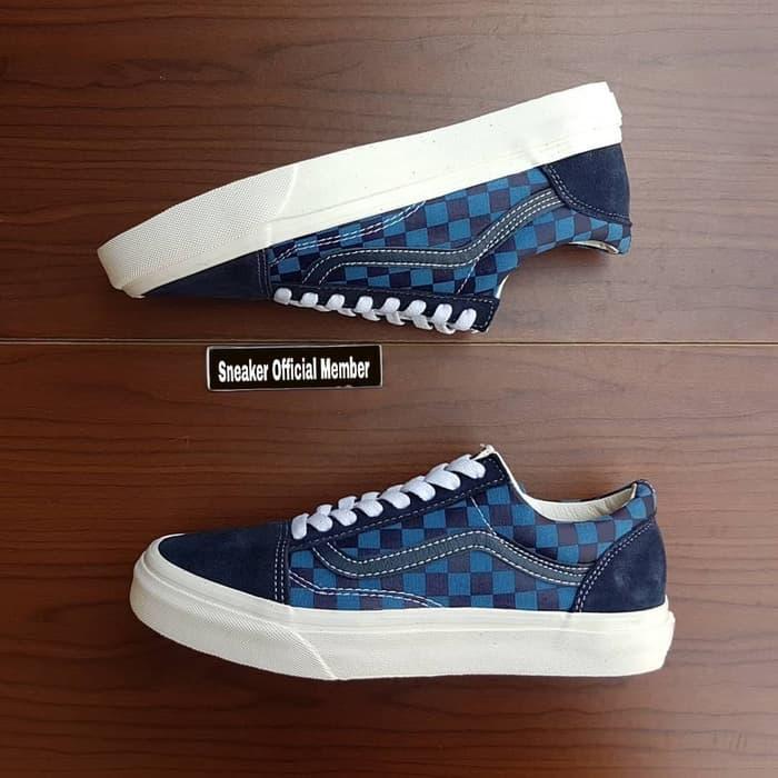 Sepatu Vans Dress Blue Vans Vault Sepatu Vans Vault OG LX Old Skool Checkerboard Majolica Dress Blue