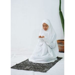 Mukena Travel Premium Mini Pouch Terusan Zahra Mukena Travelling Adem Super Halus Lembut Ringan