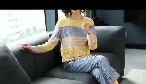 3 4 áo sơ mi dài tay màu đỏ trang trọng dành cho nữ cỡ lớn áo thun dệt kim sọc rộng gợi cảm phong cách Hàn Quốc giản dị mặc đi làm.