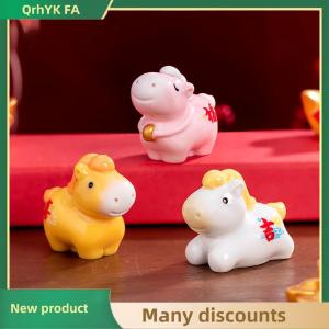 🔔🔔🔔QA Mini Horse Figurines Resin Horse Model Miniature Fairy Garden Moss Landscape DIY Terrarium Crafts Car Interior Decoration