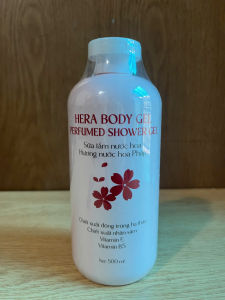 Sữa Tắm Nước Hoa Thảo Dược Giúp Dưỡng Da Phù hợp với mọi loại da Hera Body Gel Gleecos 500ml