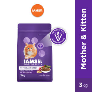 IAMS Proactive Health Premium Mother And Kitten Cat Food in Chicken Flavor 3kg