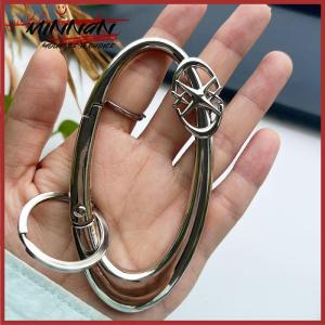 [minnan] พวงกุญแจห่วงคาราบิเนอร์ไขว้ประดับกระเป๋าโลหะผสมสังกะสีของขวัญ