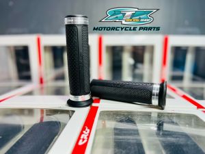 Bao tay CRG hàng cao cấp khâu viền CNC logo dập nổi cao su êm mịn hàng nhập khẩu Đài Loan thông dụng cho nhiều dòng xe máy