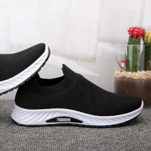 Fashion Mens Casual Slip On Sneakers Black Mesh Breathable Rubber Loafers Mens Lightweight Walking Shoes Simple Drving Shoes