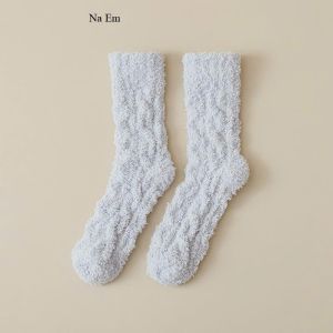Tất Cổ Lông Cừu San Hô Siêu Ấm Giữ Nhiệt Mùa Đông Vớ Lông Xù Cổ Cao Mềm Mịn Chống Lạnh Hiệu Quả Nhiều Màu