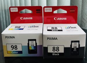 PG-88 ดำ+CL-98 สี  แท้ศูนย์+ของใหม่คุณภาพ100% ใช้กับพริ้นเตอร์อิงค์เจ็ท แคนนอน E500/E510/E600ปริมาณการพิมพ์ขนาด A4 ดำพริ้นเอกสารได้ 800 หน้า