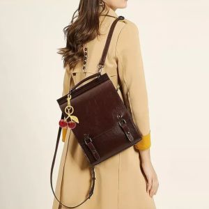 แฟชั่น เชอร์รี่ หรูหรา พวงกุญแจสร้างสรรค์ของผู้หญิงที่มีคริสตัลระยิบระยับเลียนแบบผลไม้จี้เหมาะสําหรับกระเป๋าถือกระเป๋าเย็นกระเป๋าสะพายกร