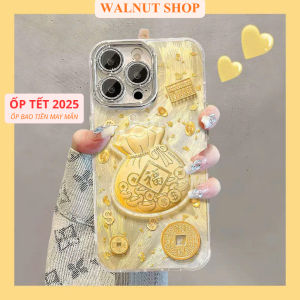 Ốp lưng Tết 2026 "túi tiền vàng" – Ốp nền lông vũ ánh kim chiêu tài – Kèm dây đeo – iPhone 7+ đến 17 Pro Max - bv camera