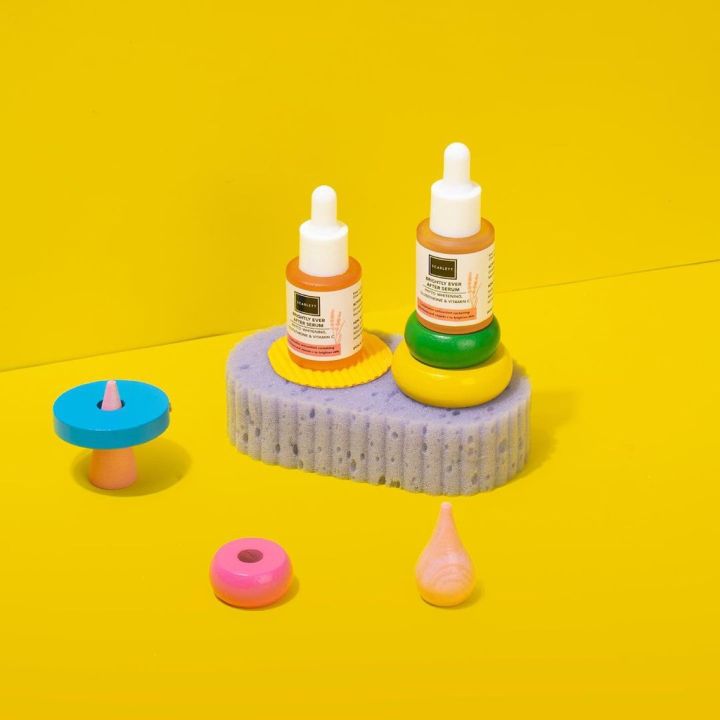 Scarlett%20Whitening%20Brightly%20Ever%20After%20Serum%20Cream%20Day%20Night%20%7C%20Scarlet%20Whitening%20Acne%20Serum%20GlowSkin%20-%20Image%204