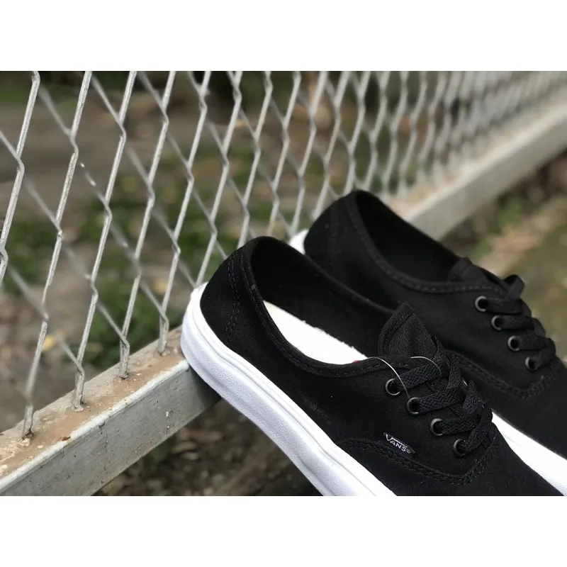 Vans mono outlet black white