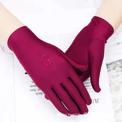 WORTHBUY ถุงมือป้องกันแสงแดดสำหรับผู้หญิง แบบเย็บลาย ยืดหยุ่นสูง เหมาะสำหรับขับรถและกิจกรรมกลางแจ้งในฤดูร้อน