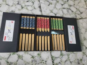 Bộ 5 đôi đũa tre tự nhiên họa tiết hoa anh đào phong cách Nhật Bản đũa tre  thân thiện môi trường