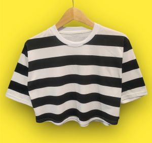 Moriky Kaos Crop Top Oversize Stripe Kaos Salur Crop Top Wanita