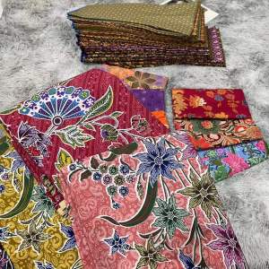 COCOBATIK ผ้าถุงคุณภาพดี ผ้าบาติก BATIK กว้าง 2 เมตร เย็บเรียบร้อย ลายใหม่ที่สุด ผ้าถุงสำเร็จ ผ้านิ่ม ไม่ลื่น ซับน้ำดี สีไม่ตก มีเก็บปลายทาง
