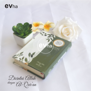 EVHA Al Quran Terjemahan Ukuran A6 Mushaf Ar Razaq HC Cantik Elegan