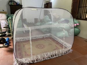 Mùng Chụp Tự Bung Đỉnh Vuông Cao Cấp Có Chân Viền Xung Quanh