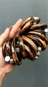 Gelang akar Bahar Brahma Variasi