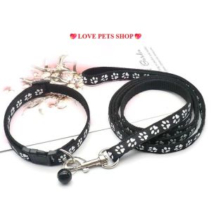 Bộ dây dắt Chó Mèo nhỏ kèm vòng cổ chuông họa tiết dấu chân (mẫu mới) - Love Pets Shop