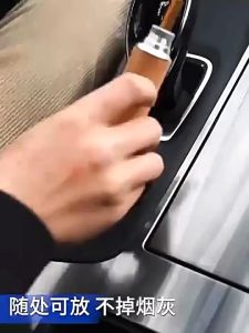 Runvictor Car Mounted Wooden Ashtray Car Ash Cigarette Holders Portable Smoke-proof Ashtray Car Home Office Ash Organizer