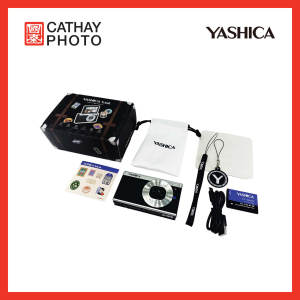 YASHICA Tank Compact Digital Camera
