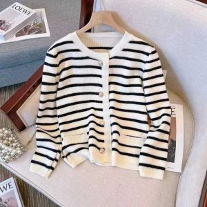 Lalisa Knit Cardy Premium Cardigan Strip Wanita Bahan Rajut Premium - Cardigan strip Tebal