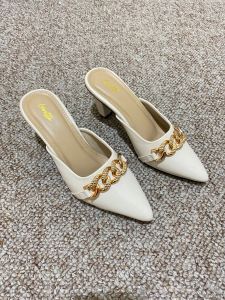 Sandal Sepatu Heels Mules Model Rante 5 Cm Simple Elegan