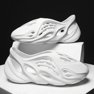[Free Shipping] Yeezy MenS Summer Outdoor Sandals Casual Sports-Style Beach Flip-Flops.