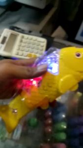 Mainan Ikan Koi Mas Nyala Musik Lampu Dance Ekor Goyang