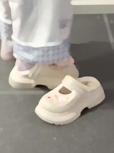 [Free Shipping] Stylish And Cute Mushroom-Shaped Rabbit Slippers With Thick Soles Designed For Women To Wear Outdoors A Fashionable And Height-Increasing Option For Summer 2026