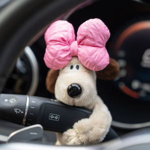Car Decoration Doll Pawdog Driver Turn Signal Wiper Wye Shield Decoration