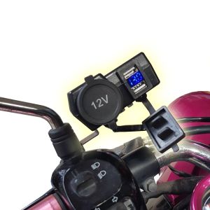 พอร์ต USB สําหรับรถมอเตอร์ไซค์ พร้อมพอร์ตจุดบุหรีสําหรับรถมอเตอร์ไซค์ พร้อมอุปกรณ์ติดตั้งครบชุด สามารถติดกับน๊อตกระจก หรือยึดกับแฮนด์