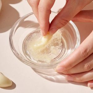 Kitchen Glass Grinder Condiment Dish 60ml Mini Dip Bowl with Grinding Bumps Home Supplies Ginger Garlic Onion Cutter Tools