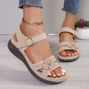 Free Shipping Summer New Fish-Mouth Stitched Wedge-Heel Buckle Fashion Sandals WomenS Plus-Size Sandals