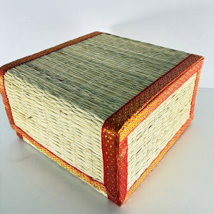 Handmade Kora Mat Flap Box | Eco-Friendly Gift Box for Wedding Shagun & Return Gifts | Elegant Storage (Pack of 1 Pc | Size - 7.5*7.5*4 inch)